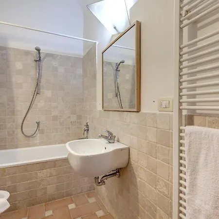 Campuccio 42 Firenze